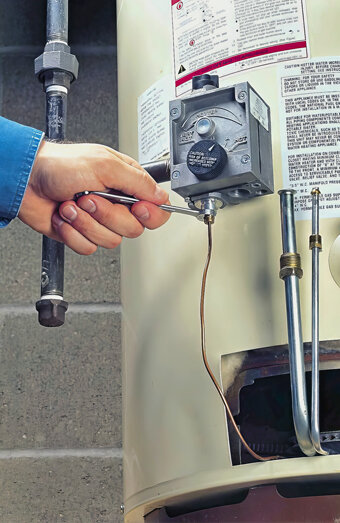 https://koondoolahotwater.com.au/uploads/2025/06/hot-water-servicing-22242.jpg